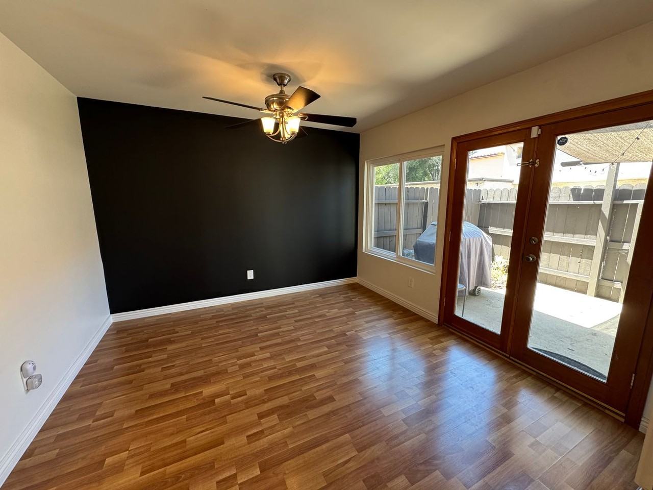 27572 Rondell St - Photo 3 of 15