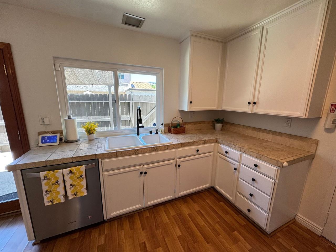 27572 Rondell St - Photo 5 of 15