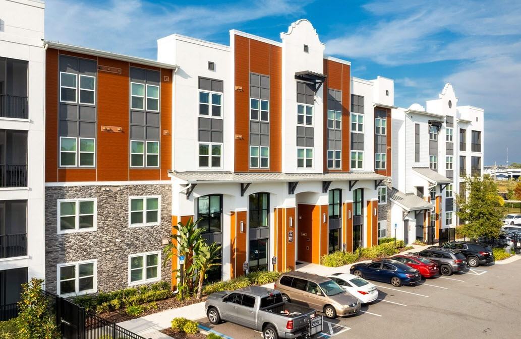 The Edison Daytona Apartments - Photo 2 of 14