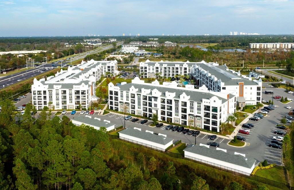 The Edison Daytona Apartments - Photo 3 of 14