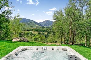 featured image of 182 Bennett Pl