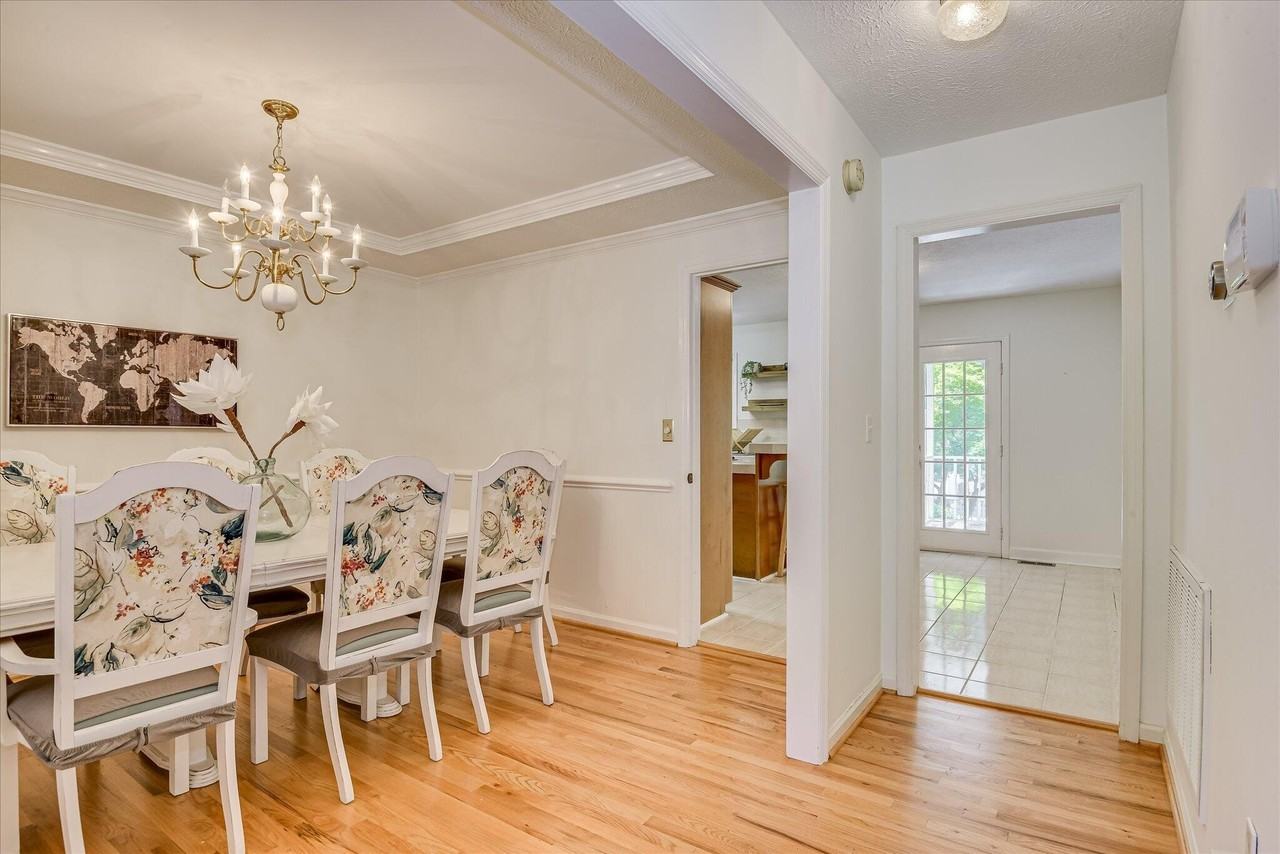 869 Hickory Ridge Rd - Photo 3 of 48
