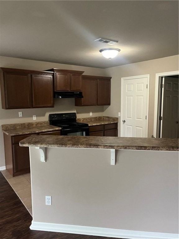 914 W Post Rd - Photo 3 of 6