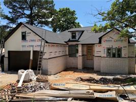 featured image of 1537 E 5th St