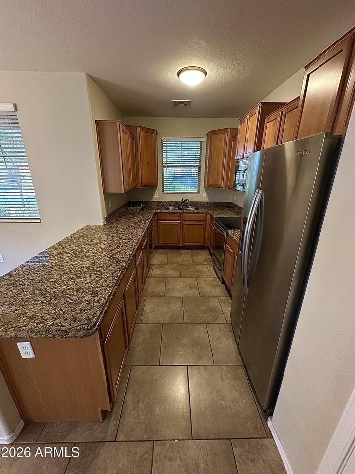 4388 E Selena Dr - Photo 2 of 17