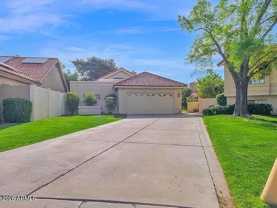 8979 E Gail Rd - Photo 1 of 1