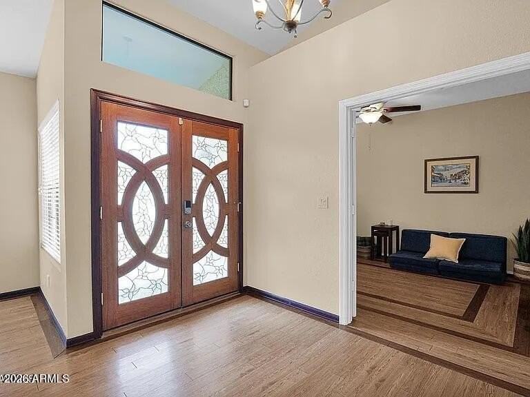 8979 E Gail Rd - Photo 3 of 32