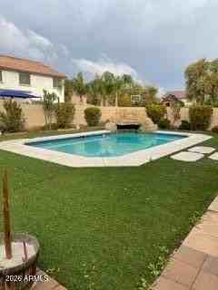 8516 S 55th Dr - Photo 4 of 16