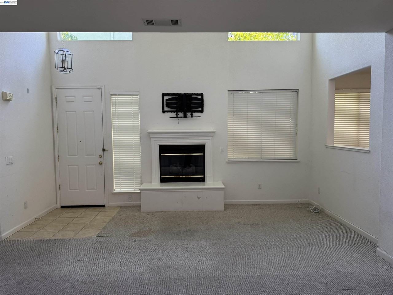 5168 Academy Rd - Photo 4 of 12