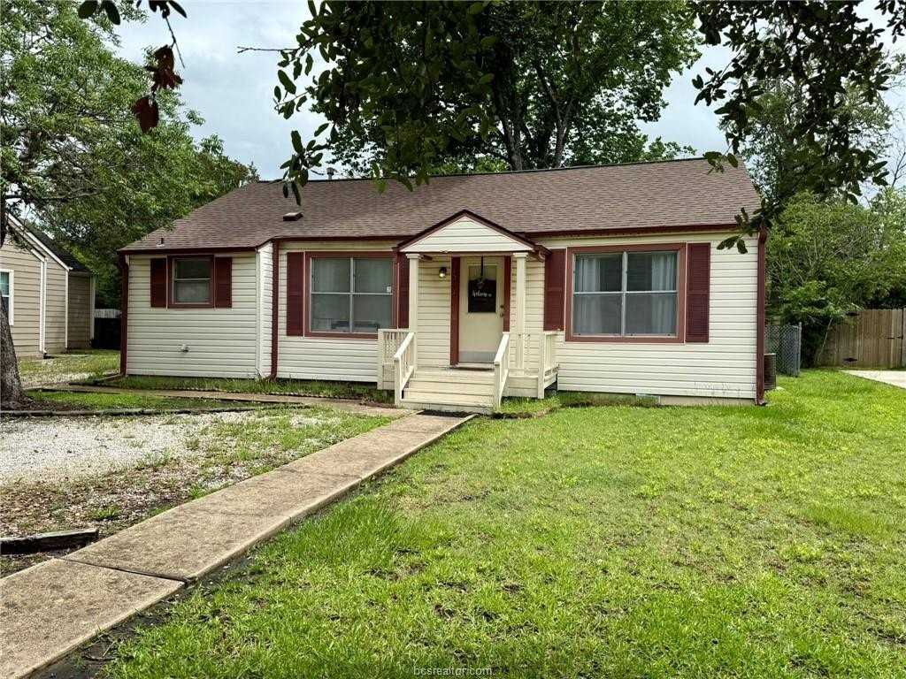 1203 Foster Ave - Photo 2 of 12