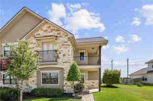 featured image of 1443 Buena Vis