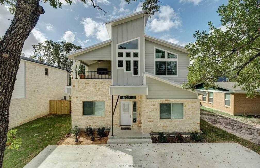 4308 Oaklawn St - Photo 2 of 10