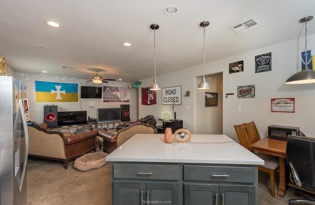 4308 Oaklawn St - Photo 5 of 10