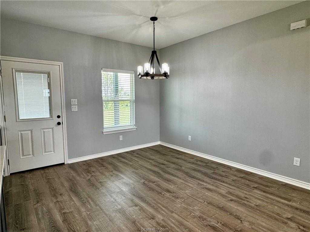 3788 Fisher Ranch Rd - Photo 5 of 15