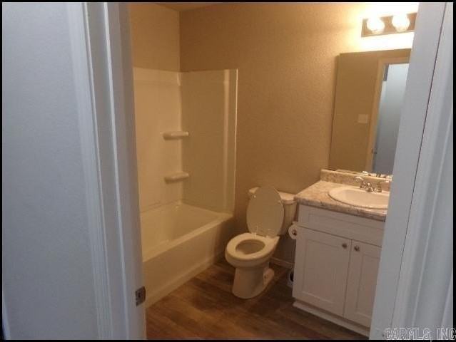 30 Erwin Dr - Photo 6 of 15