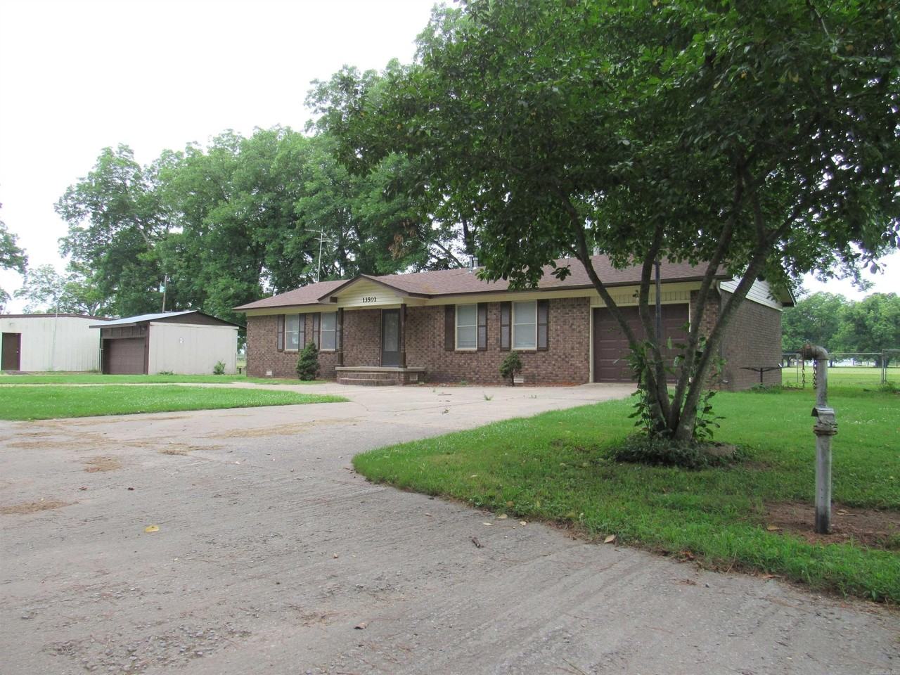 13501 Lower Steel Bend Rd - Photo 3 of 50