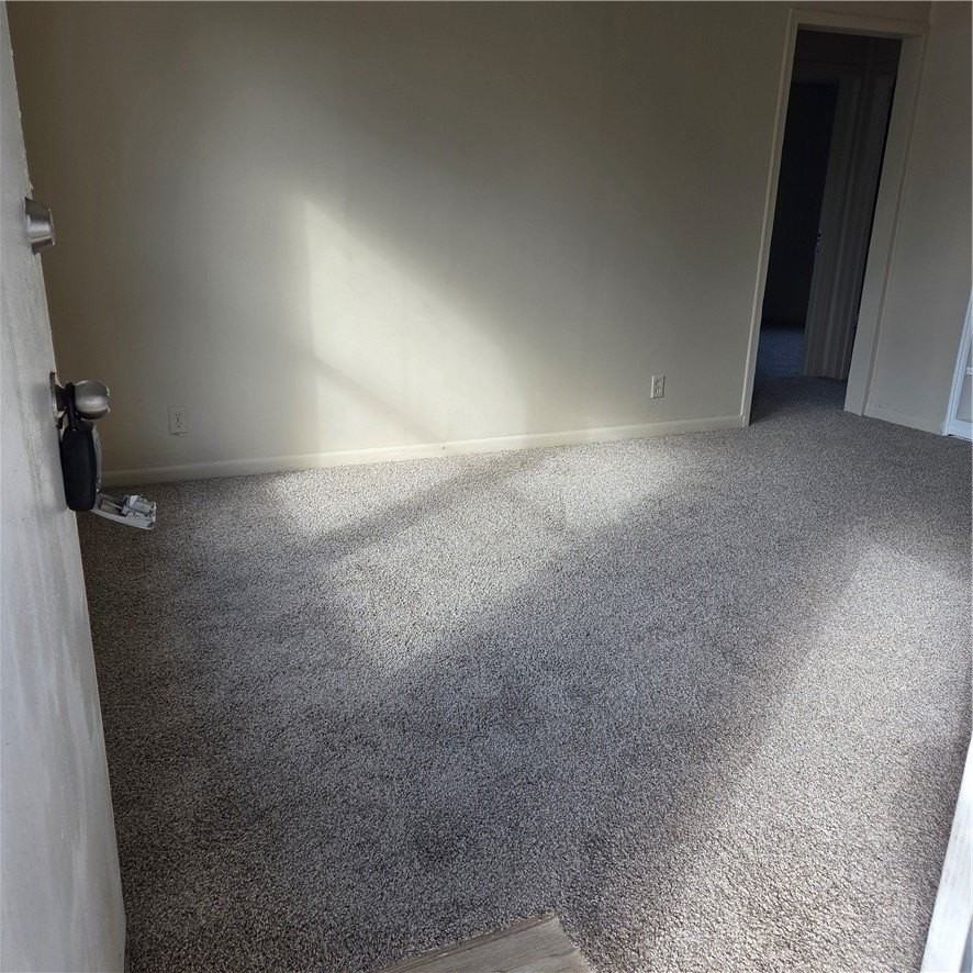 120 Tarlton St #B - Photo 2 of 8