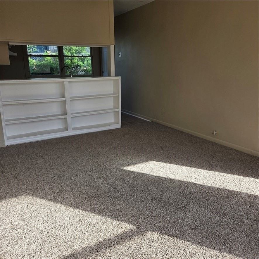 120 Tarlton St #B - Photo 3 of 8