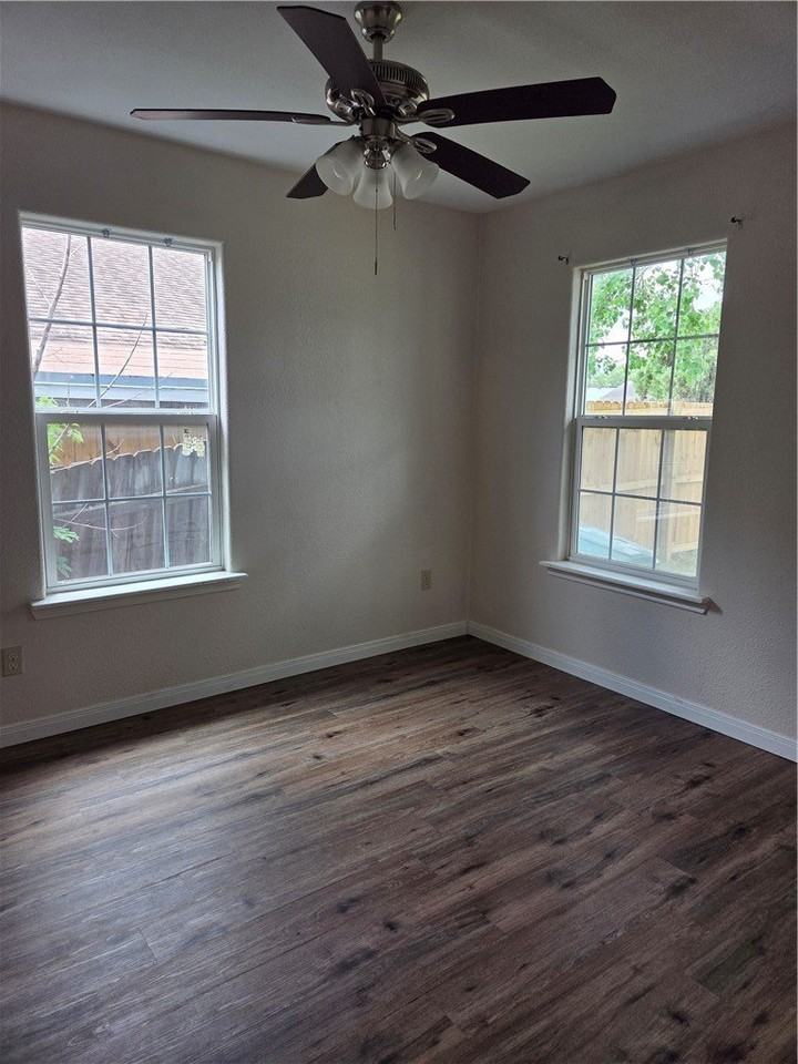 2532 Milo St - Photo 6 of 7