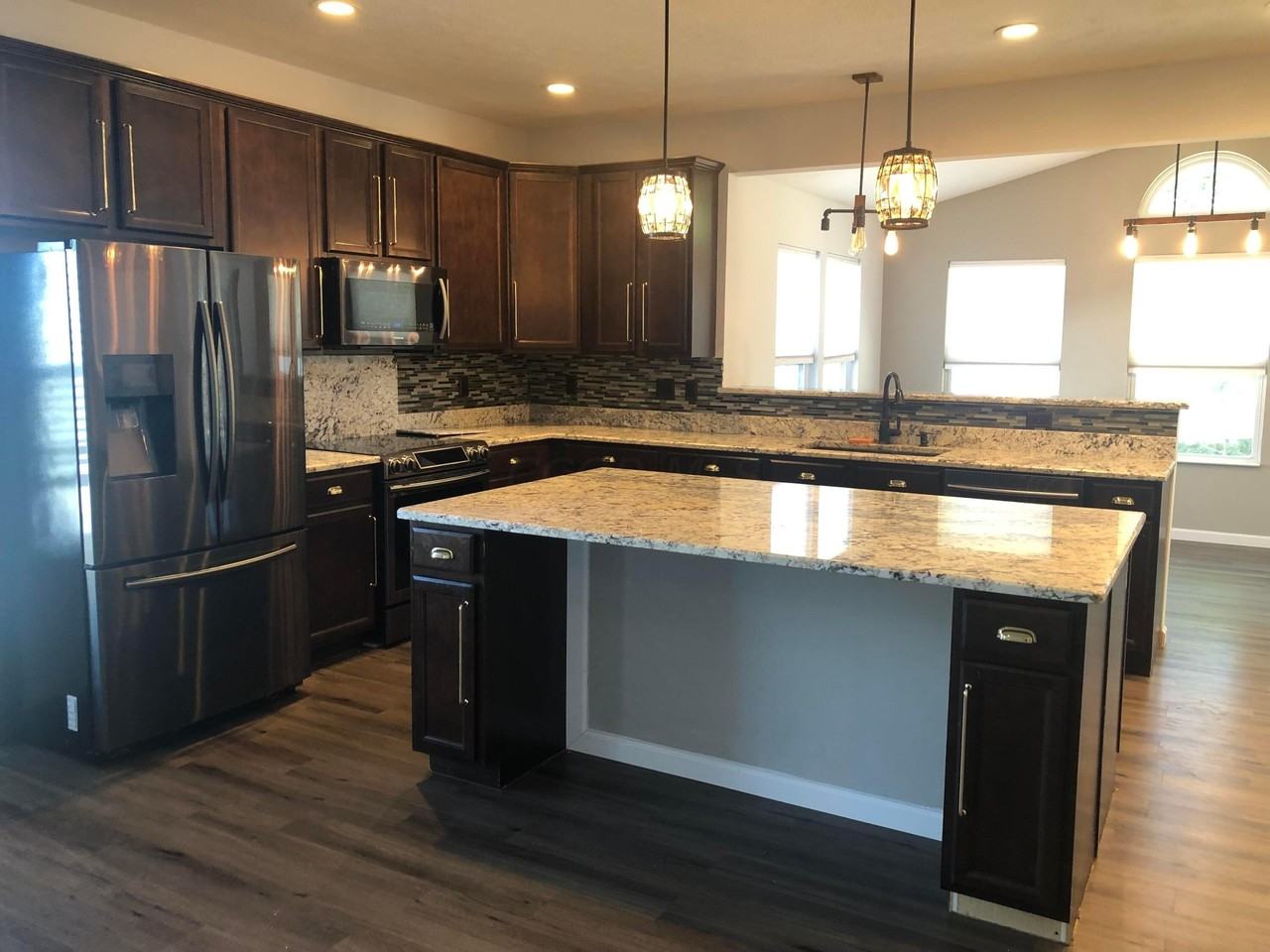 1417 Hoovler Way - Photo 6 of 19