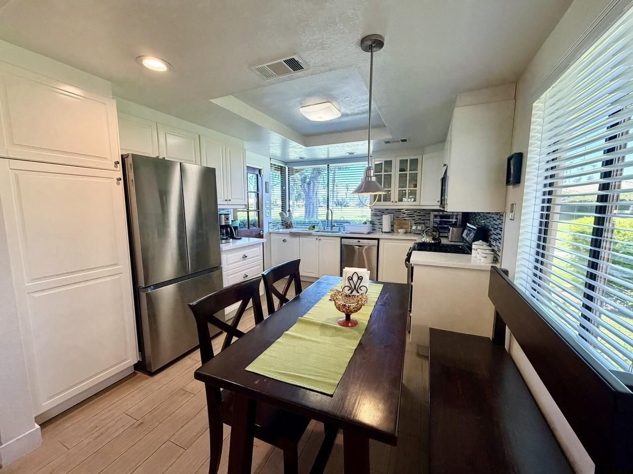 144 Las Lomas - Photo 6 of 14