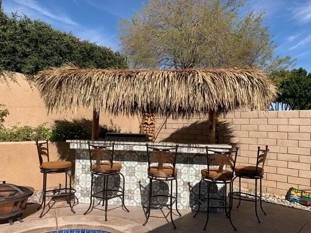 104 Shoreline Dr - Photo 2 of 29