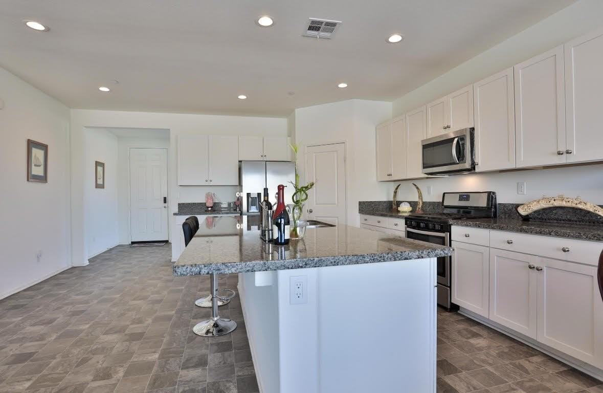 84422 Calle Larriva - Photo 4 of 24