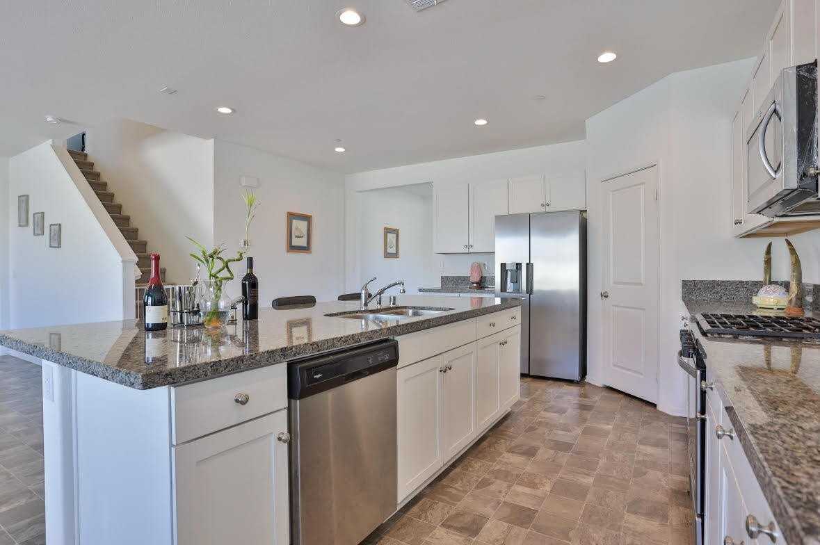 84422 Calle Larriva - Photo 5 of 24
