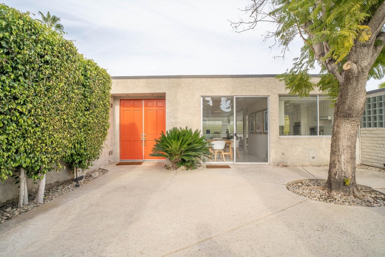 75810 Altamira Dr - Photo 4 of 42