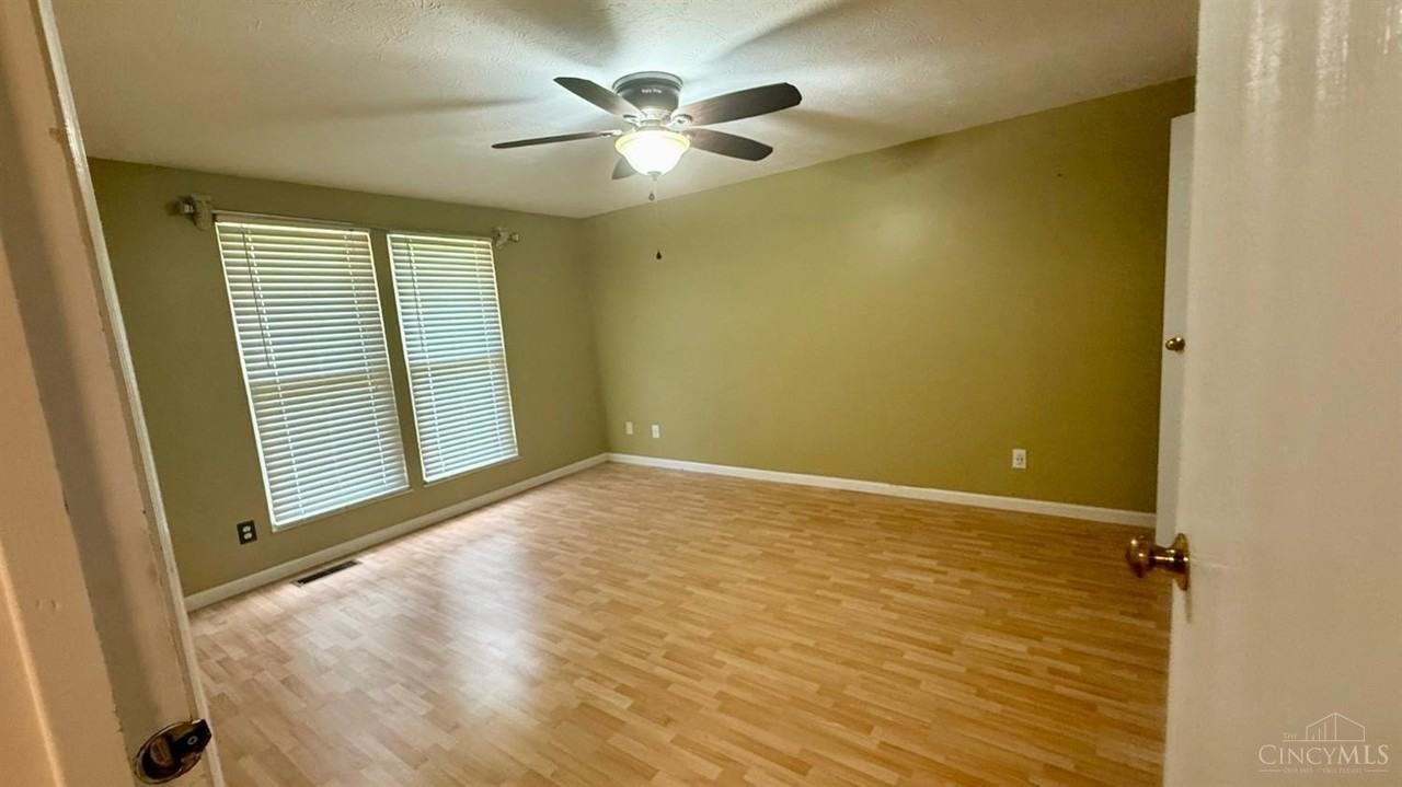 5278 Leatherwood Dr - Photo 5 of 10