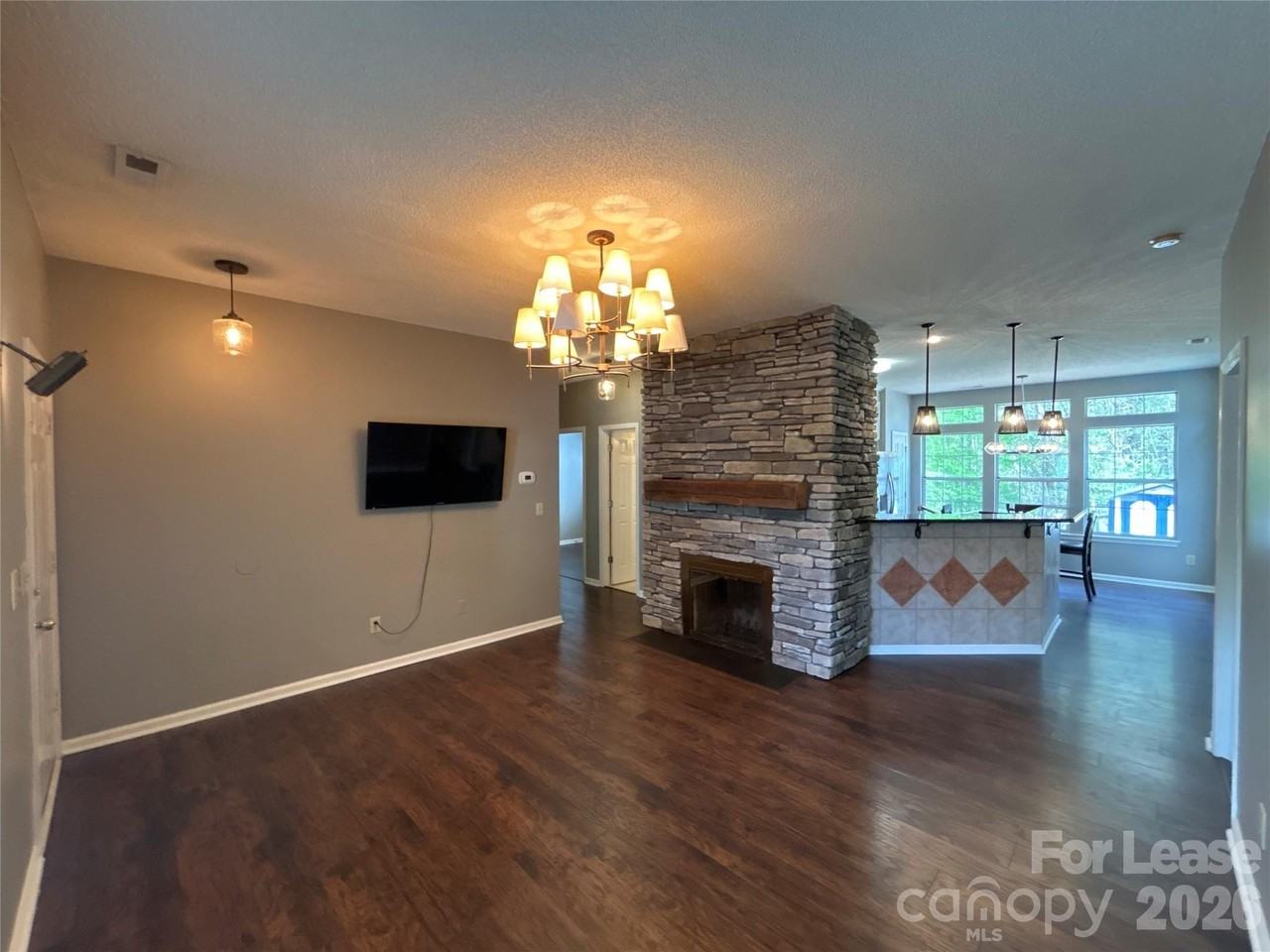 12326 Agate Ln - Photo 3 of 14