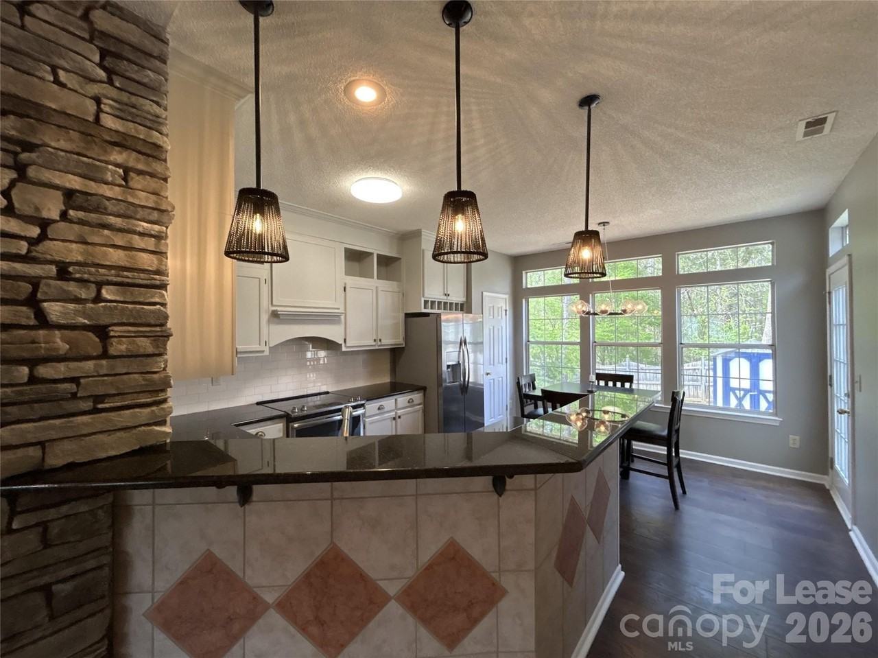 12326 Agate Ln - Photo 4 of 14