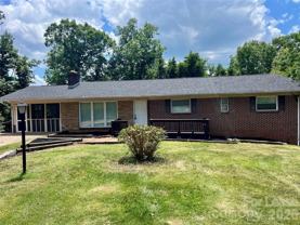 765 8th Avenue Dr Se - Photo 1 of 1