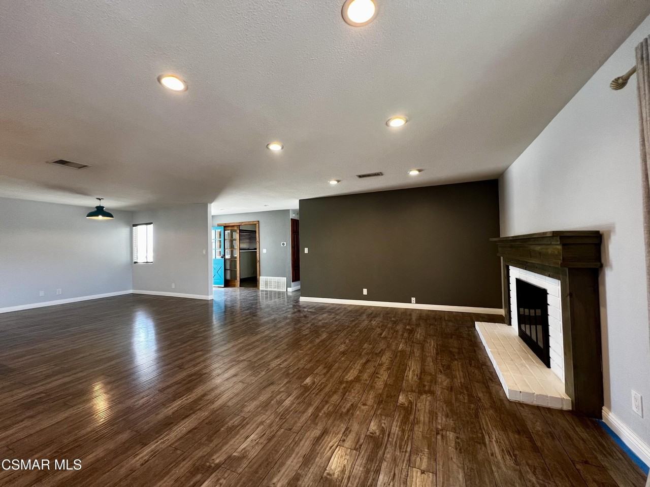 604 Hudspeth St - Photo 6 of 31