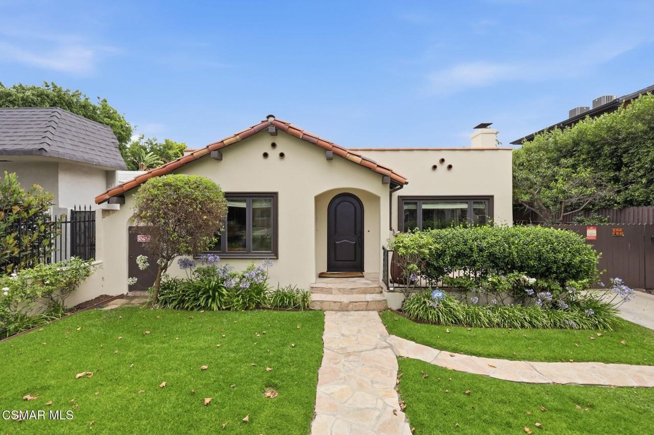 732 N Alta Vista Boulevard - Photo 3 of 35