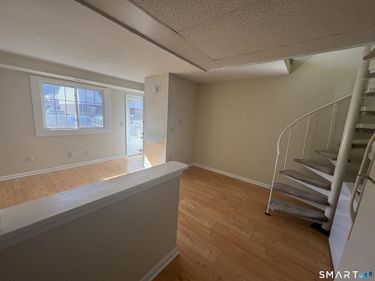 330 Short Beach Rd #H3 - Photo 5 of 10
