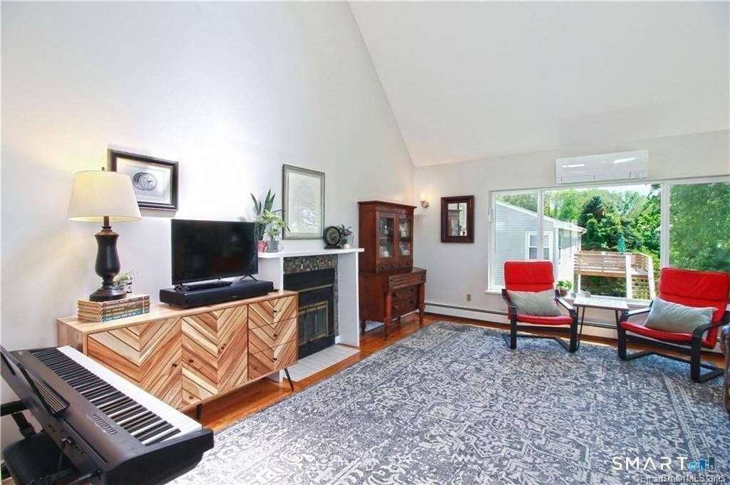 299 Virgo Dr - Photo 3 of 40