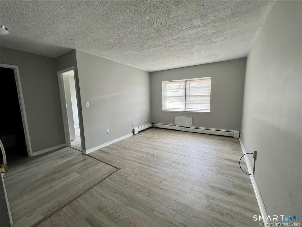 85 Union Ave #A4 - Photo 4 of 5