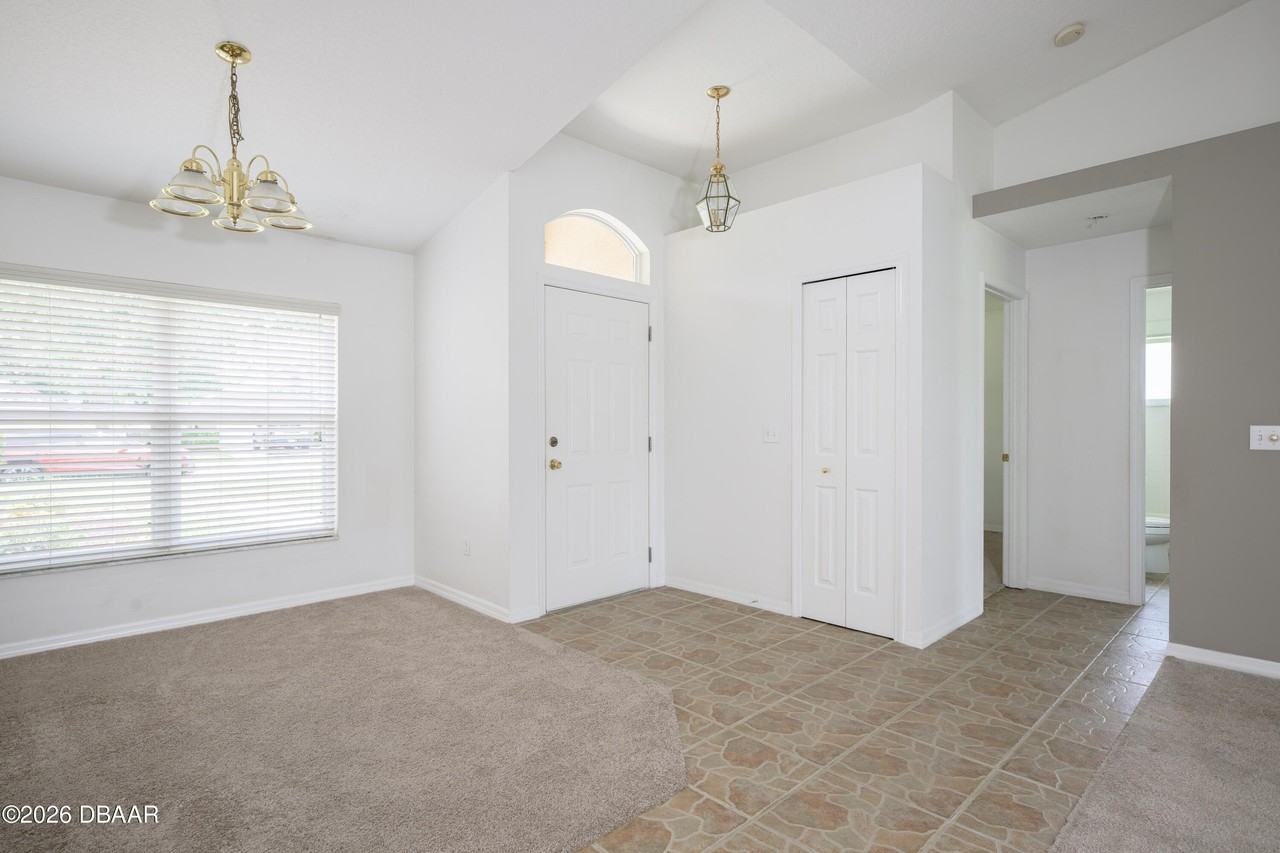 1712 Arash Cir - Photo 7 of 24