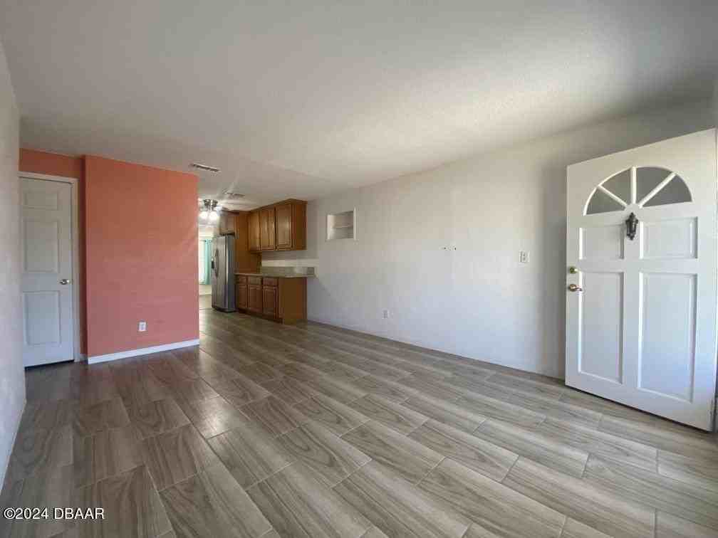 19 River Shore Dr - Photo 2 of 21