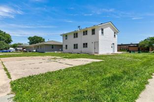 102 Nw Sharmin Dr - Photo 1 of 1