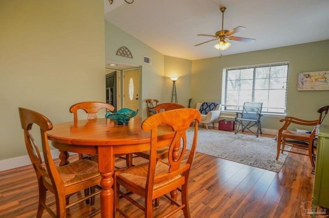 1030 Alderwood Way - Photo 6 of 8