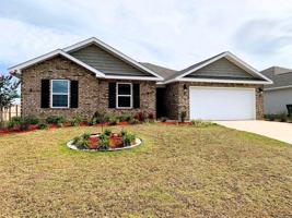 featured image of 4924 Kensington Ln