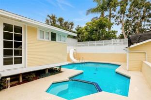 541 Oak St - Photo 1 of 1