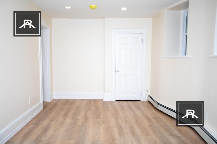 391 Harvard St - Photo 2 of 10