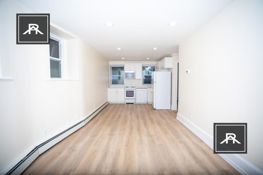 391 Harvard St - Photo 4 of 10
