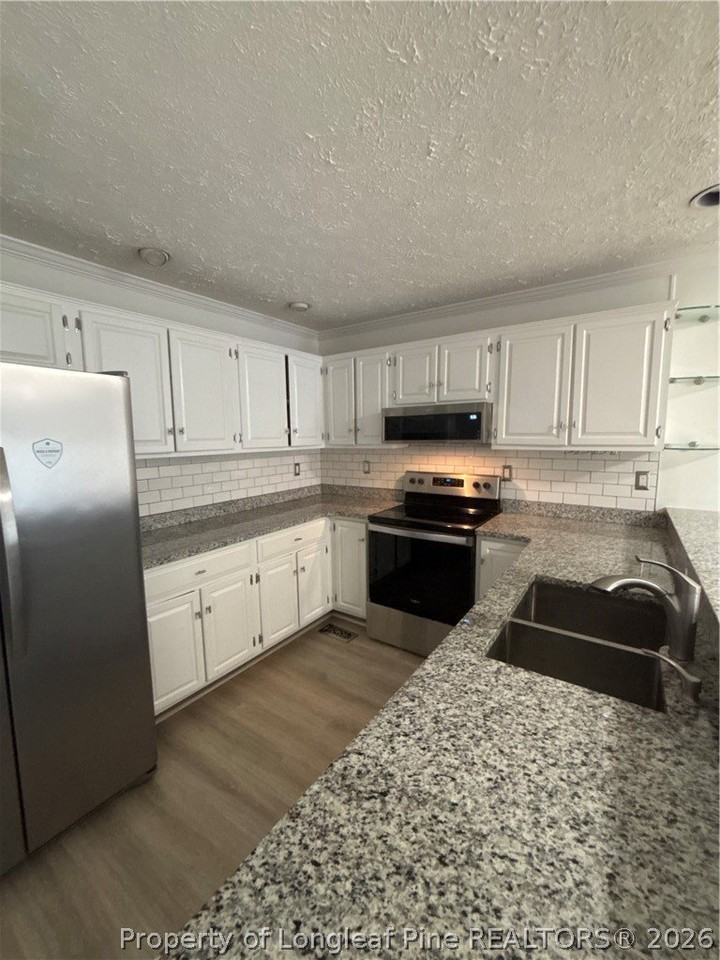 457 Lands End Rd - Photo 6 of 25