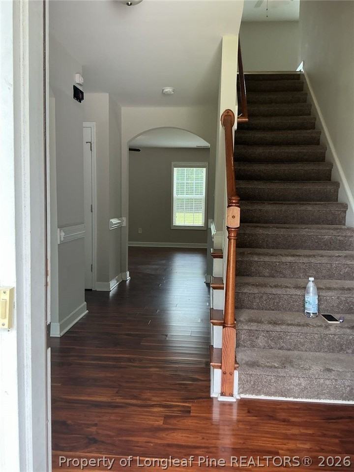 1282 Golf Course Rd - Photo 4 of 37