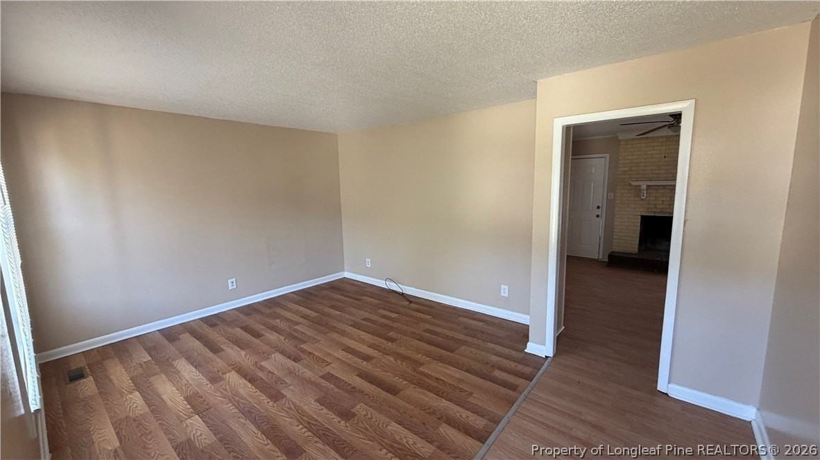 313 Nugget Ct - Photo 2 of 12