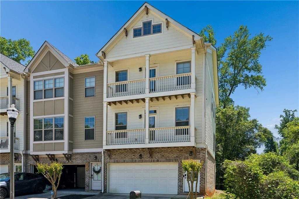 2424 Misty Hollow Pl - Photo 3 of 31